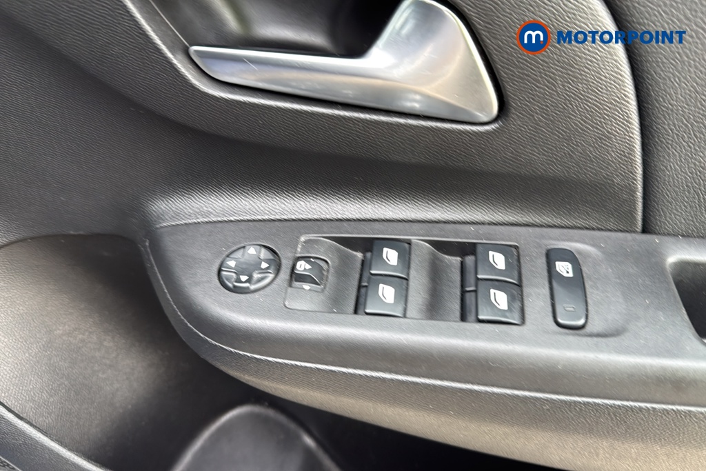 Vauxhall Corsa Elite Nav Automatic Petrol Hatchback - Stock Number (1671943) - 19th supplementary image