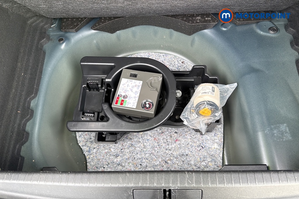 Vauxhall Corsa Elite Nav Automatic Petrol Hatchback - Stock Number (1671943) - 33rd supplementary image