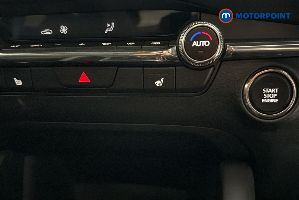 Mazda 3 Exclusive-Line Automatic Petrol Hatchback - Stock Number (1672830) - 14th supplementary image