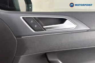 Volkswagen Taigo R-Line Automatic Petrol SUV - Stock Number (1673637) - 10th supplementary image