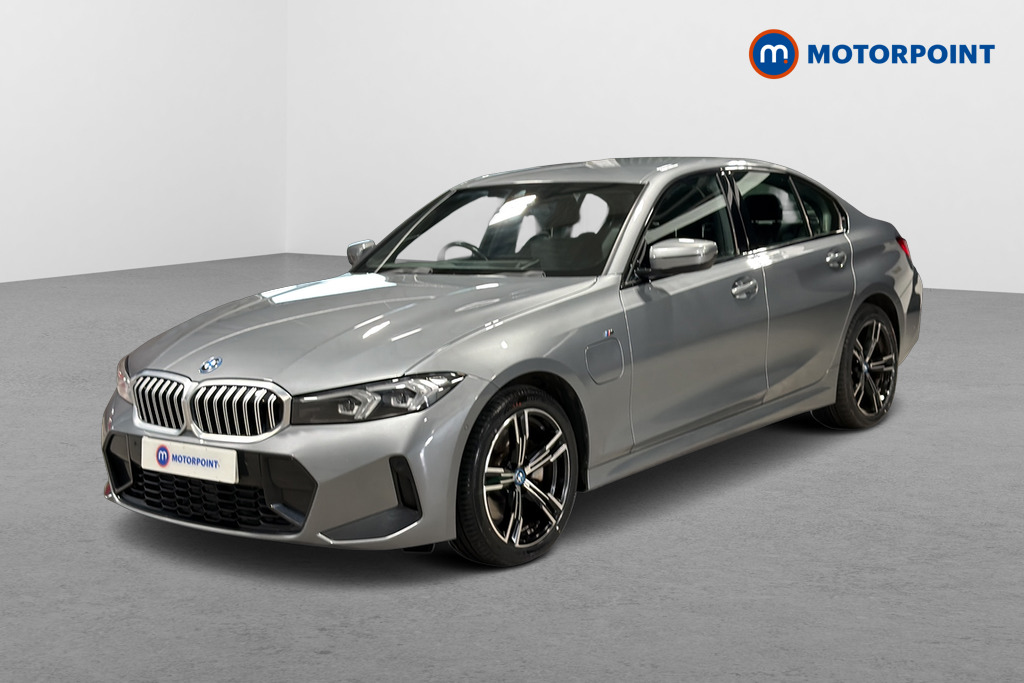BMW 3 Series M Sport Automatic Petrol Plug-In Hybrid Saloon - Stock Number (1674581) - Passenger side front corner