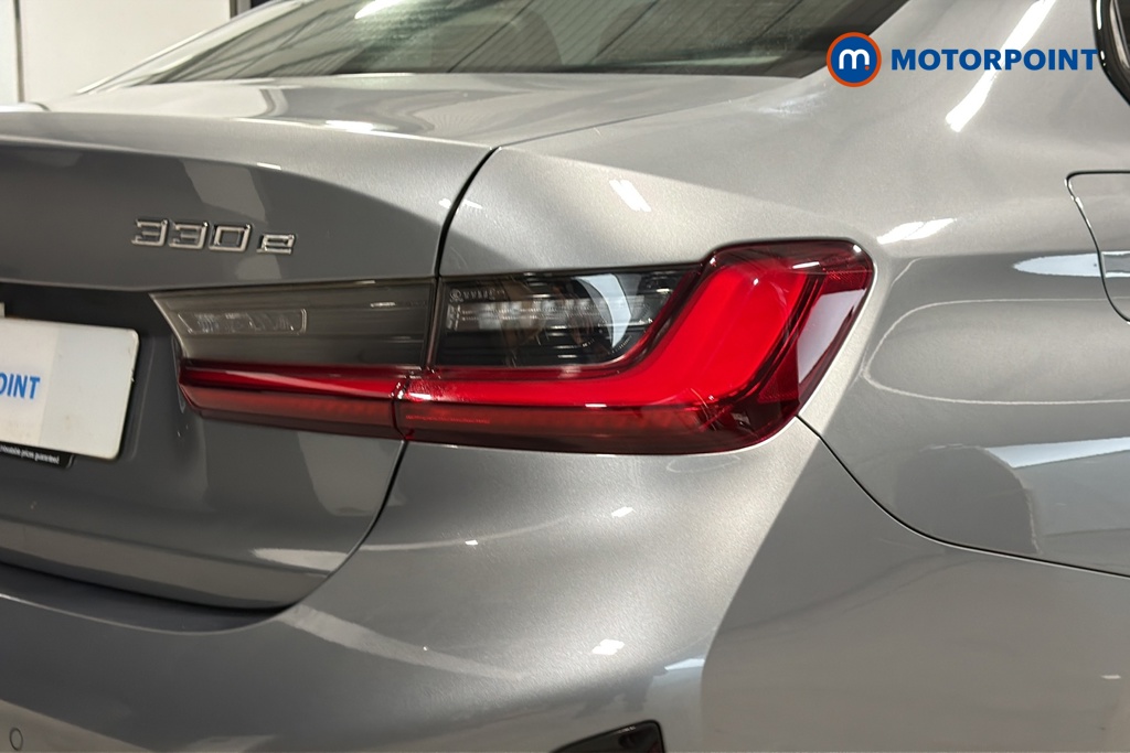 BMW 3 Series M Sport Automatic Petrol Plug-In Hybrid Saloon - Stock Number (1674581) - 36th supplementary image