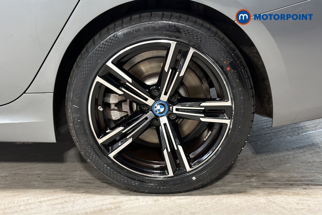 BMW 3 Series M Sport Automatic Petrol Plug-In Hybrid Saloon - Stock Number (1674581) - 45th supplementary image