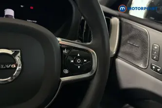 Volvo Xc60 Plus Automatic Petrol Plug-In Hybrid SUV - Stock Number (1675030) - 3rd supplementary image
