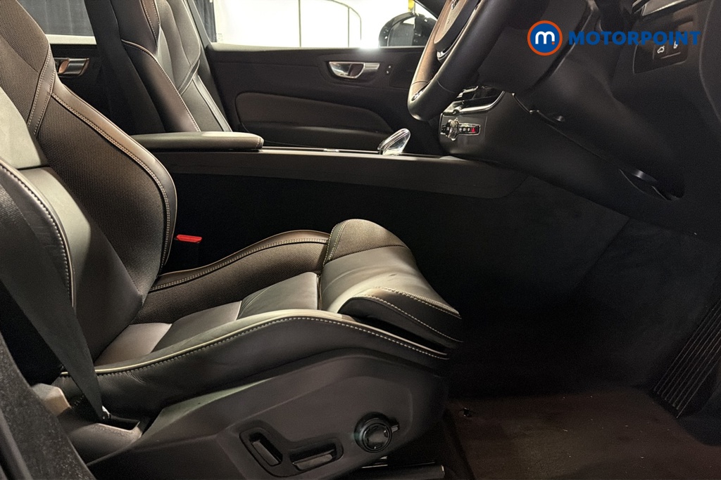 Volvo Xc60 Plus Automatic Petrol Plug-In Hybrid SUV - Stock Number (1675030) - 22nd supplementary image
