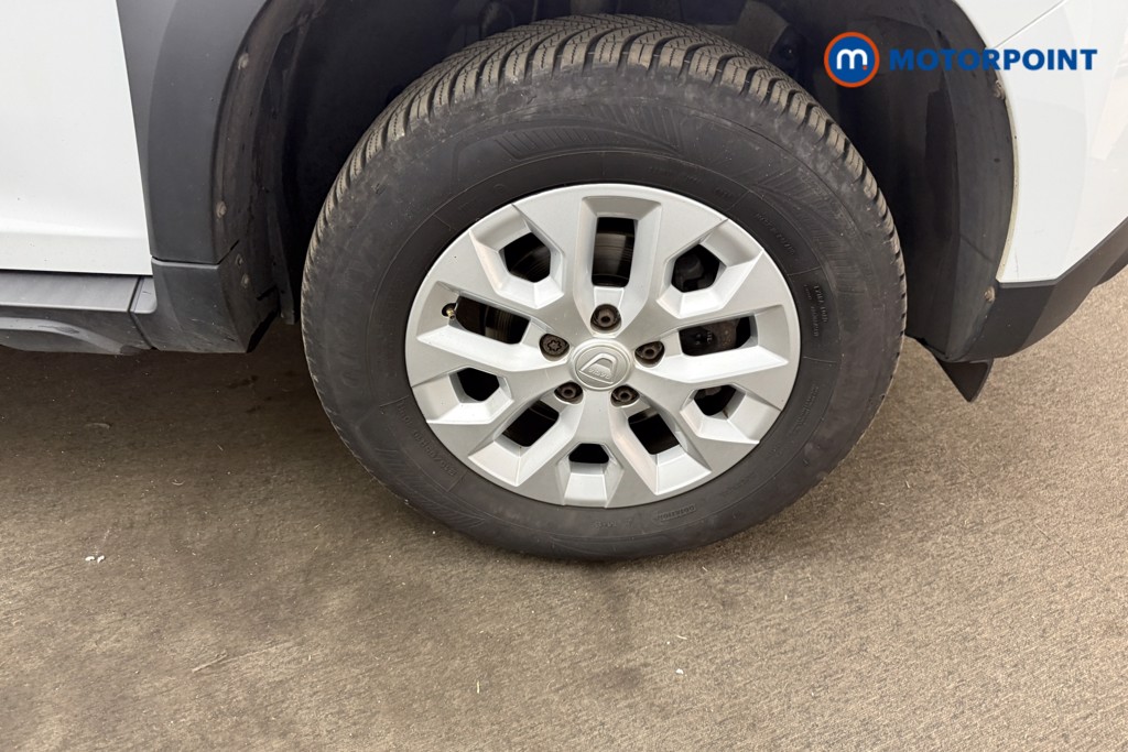 Dacia Duster Comfort Manual Petrol SUV - Stock Number (1675630) - 21st supplementary image
