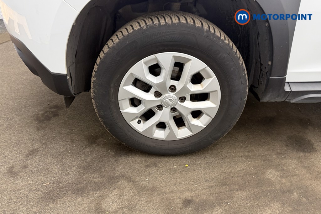 Dacia Duster Comfort Manual Petrol SUV - Stock Number (1675630) - 24th supplementary image