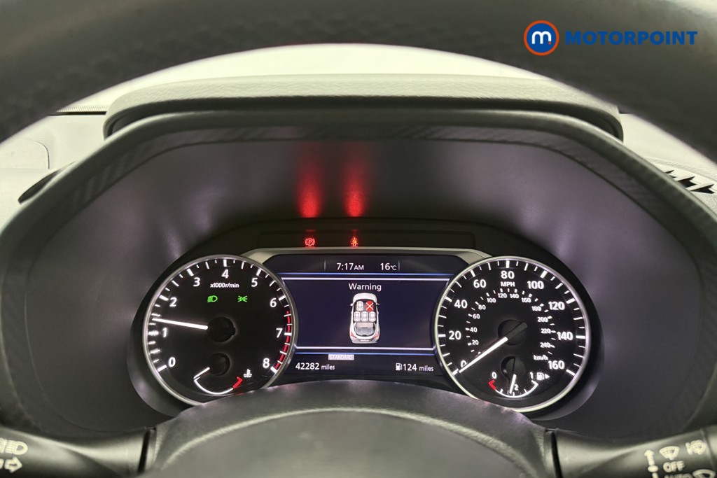 Nissan Juke N-Connecta Manual Petrol SUV - Stock Number (1676010) - 10th supplementary image