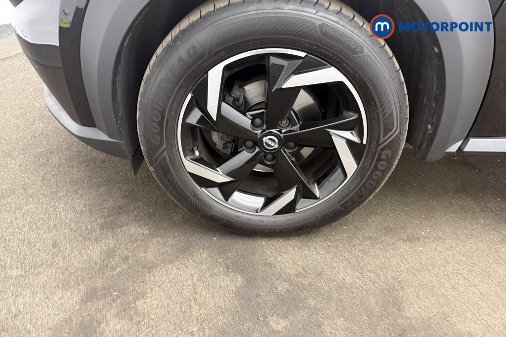 Nissan Juke N-Connecta Manual Petrol SUV - Stock Number (1676010) - 26th supplementary image