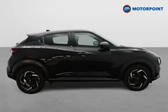 Nissan Juke N-Connecta Manual Petrol SUV - Stock Number (1676010) - Drivers side