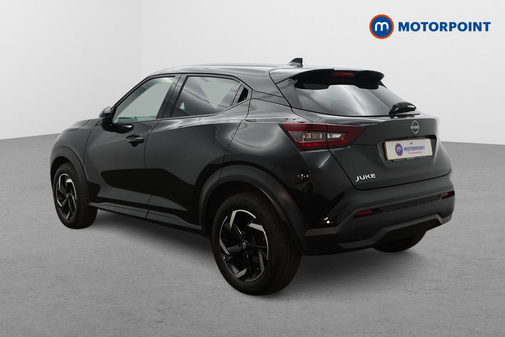 Nissan Juke N-Connecta Manual Petrol SUV - Stock Number (1676010) - Passenger side rear corner