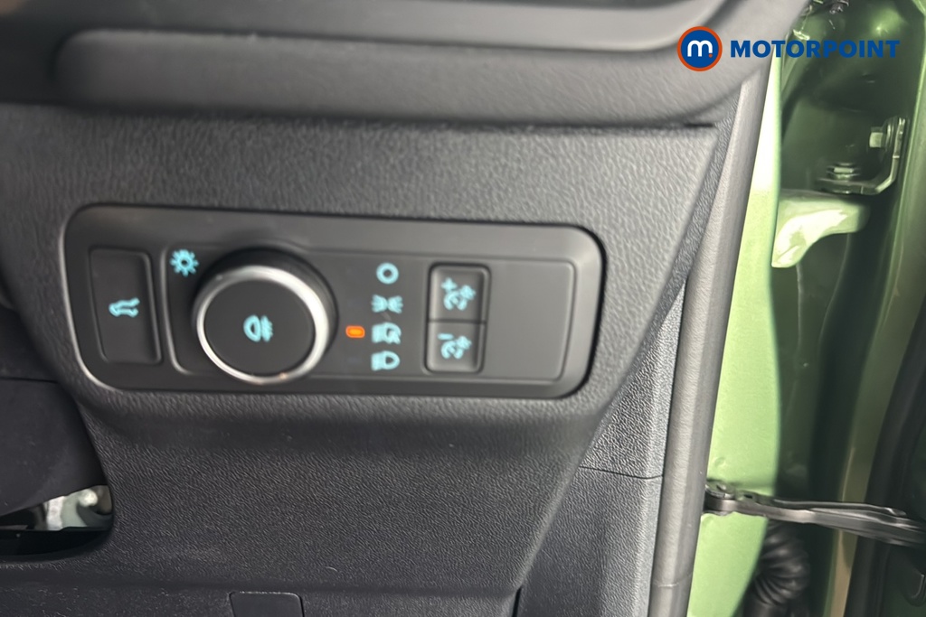 Ford Kuga St-Line X Automatic Petrol-Electric Hybrid SUV - Stock Number (1676013) - 11th supplementary image