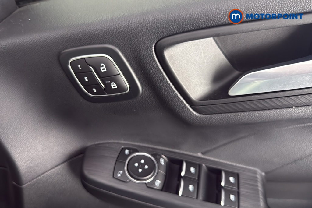 Ford Kuga St-Line X Automatic Petrol-Electric Hybrid SUV - Stock Number (1676013) - 19th supplementary image
