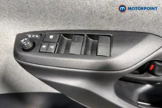 Toyota Yaris Excel Automatic Petrol-Electric Hybrid Hatchback - Stock Number (1676303) - 19th supplementary image