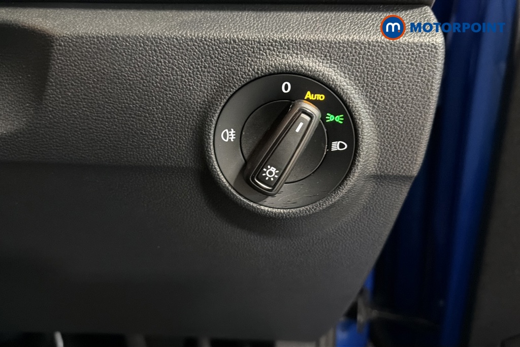 Volkswagen T-Roc Match Manual Petrol SUV - Stock Number (1676313) - 11th supplementary image