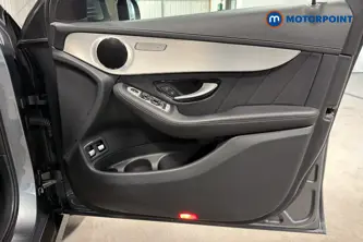 Mercedes-Benz GLC Amg Line Automatic Petrol Plug-In Hybrid SUV - Stock Number (1676321) - 18th supplementary image
