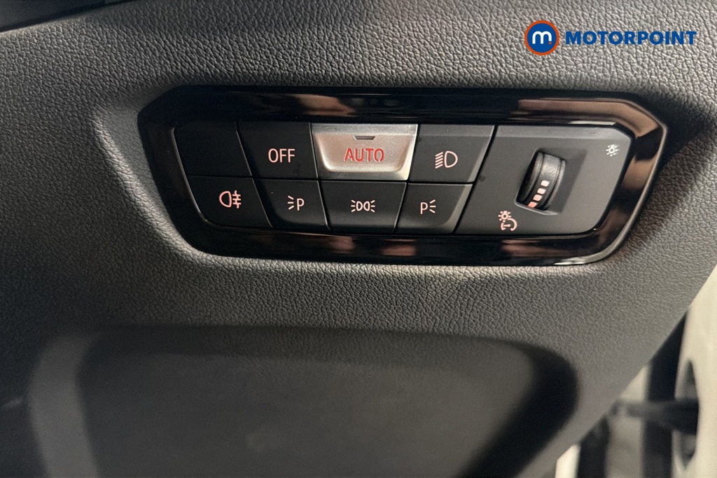 BMW 3 Series Sport Automatic Petrol Saloon - Stock Number (1676340) - 11th supplementary image