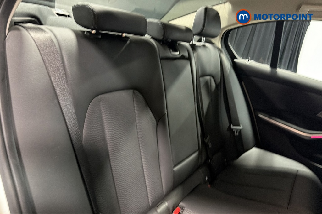 BMW 3 Series Sport Automatic Petrol Saloon - Stock Number (1676340) - 25th supplementary image