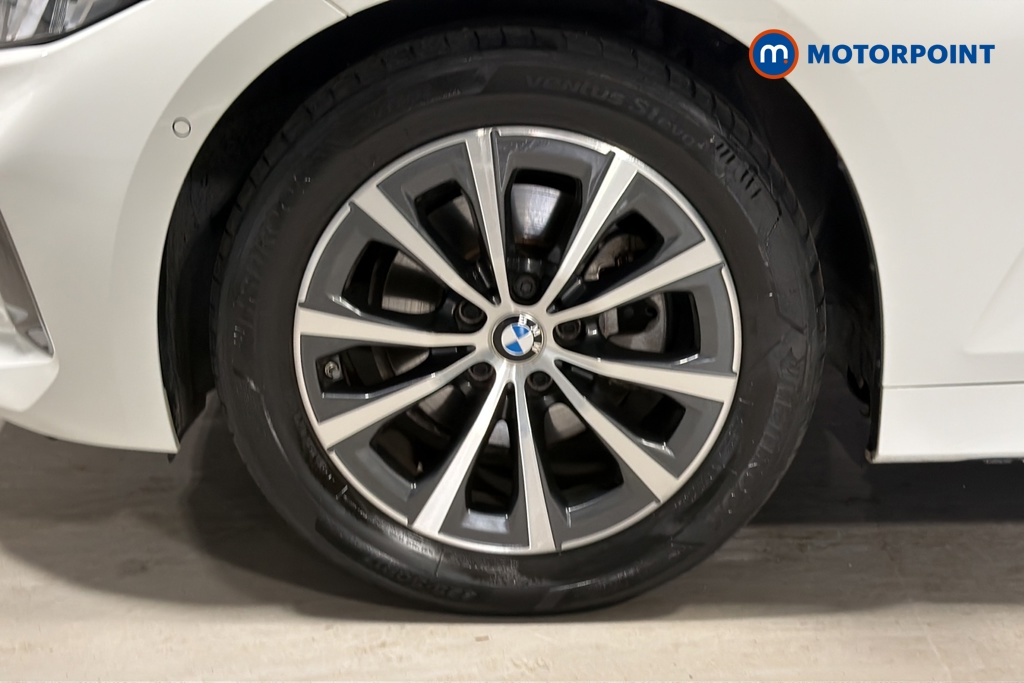BMW 3 Series Sport Automatic Petrol Saloon - Stock Number (1676340) - 44th supplementary image