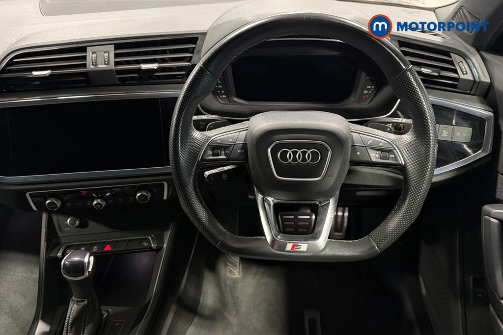 Audi Q3 Black Edition Automatic Petrol SUV - Stock Number (1676357) - 2nd supplementary image