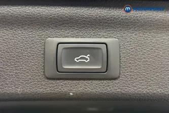 Audi Q3 Black Edition Automatic Petrol SUV - Stock Number (1676357) - 35th supplementary image