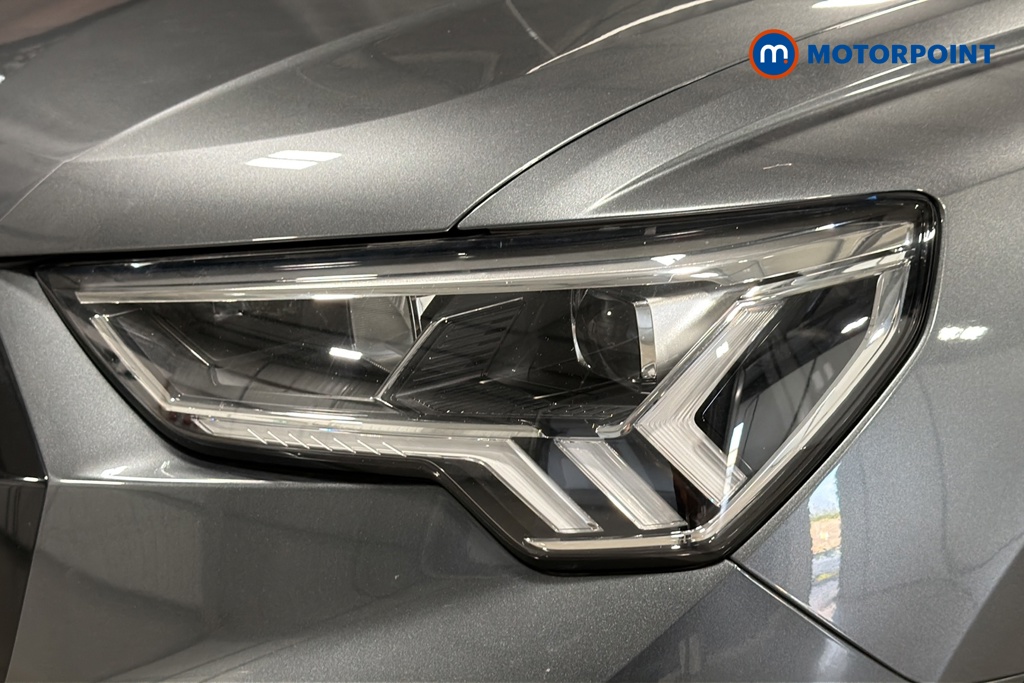 Audi Q3 Black Edition Automatic Petrol SUV - Stock Number (1676357) - 42nd supplementary image