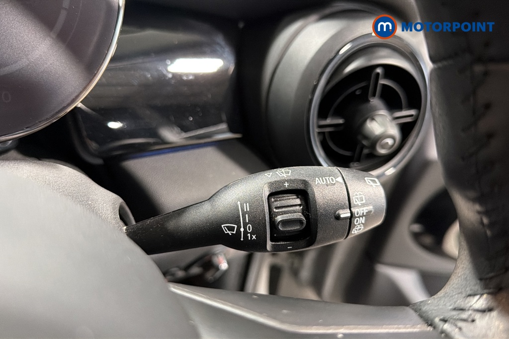 Mini Hatchback Cooper Classic Automatic Petrol Hatchback - Stock Number (1676545) - 6th supplementary image