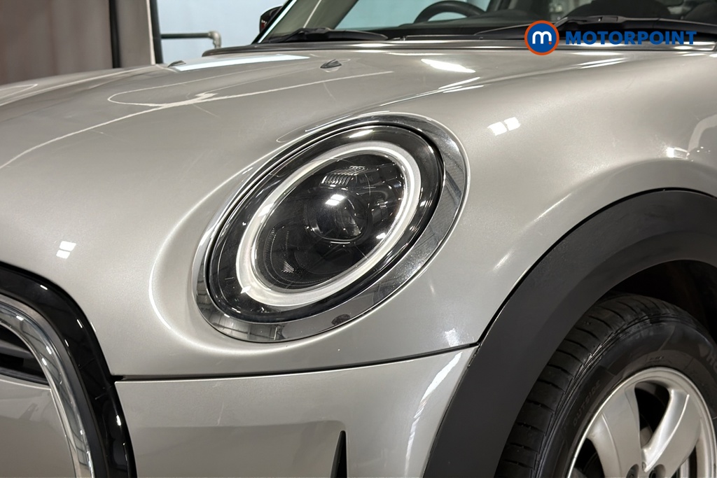Mini Hatchback Cooper Classic Automatic Petrol Hatchback - Stock Number (1676545) - 42nd supplementary image