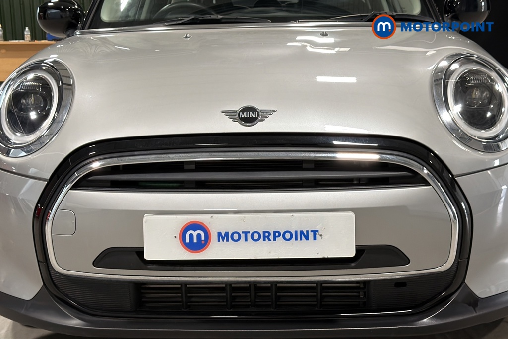 Mini Hatchback Cooper Classic Automatic Petrol Hatchback - Stock Number (1676545) - 43rd supplementary image