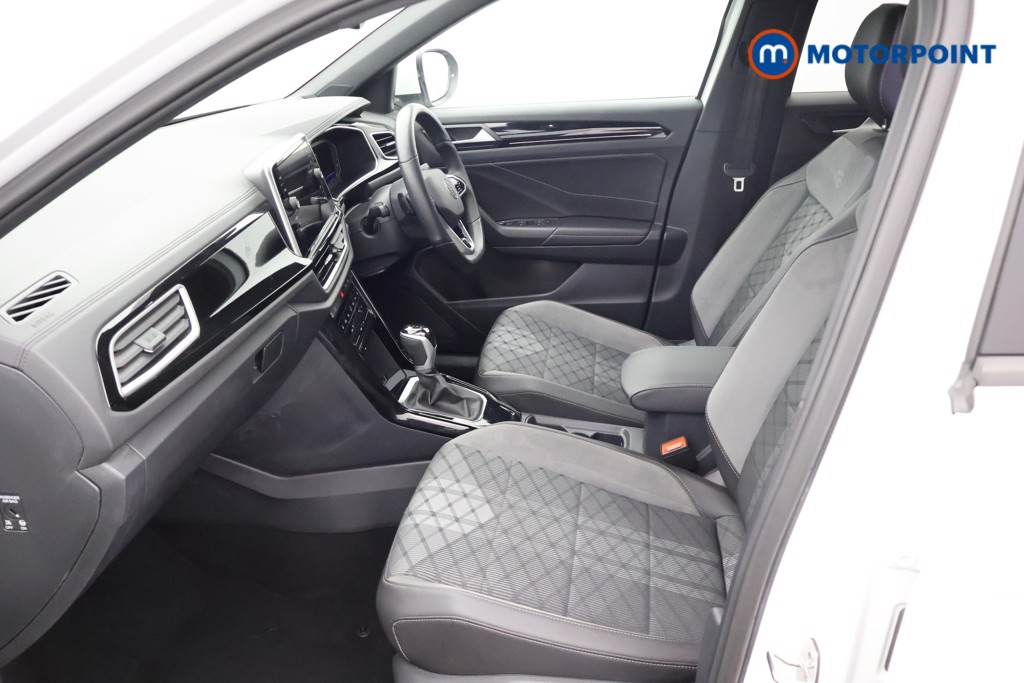 Volkswagen T-Roc R-Line Automatic Petrol SUV - Stock Number (1676595) - 32nd supplementary image