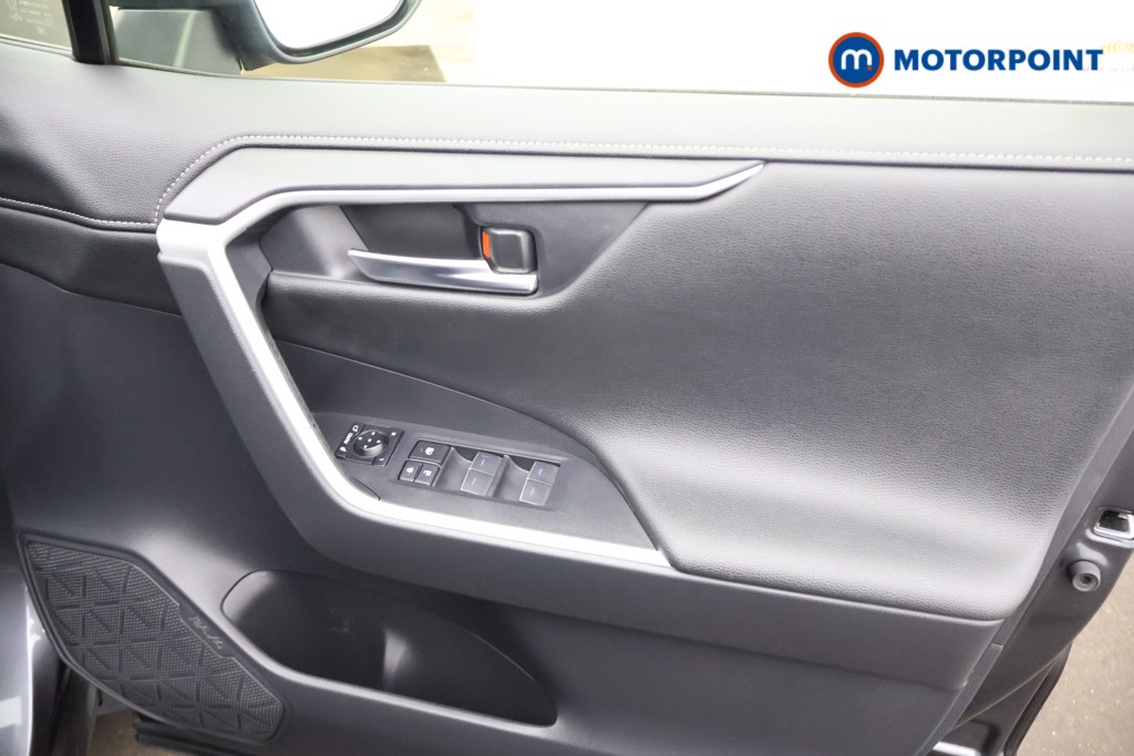 Toyota Rav4 Icon Automatic Petrol-Electric Hybrid SUV - Stock Number (1676816) - 12th supplementary image