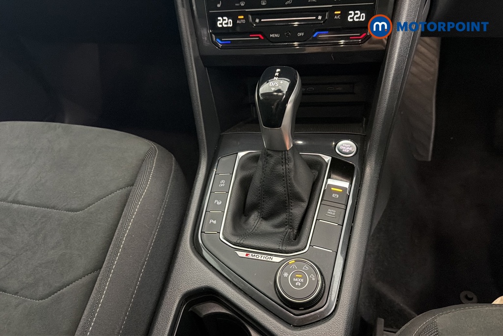 Volkswagen Tiguan Elegance Automatic Diesel SUV - Stock Number (1677648) - 15th supplementary image