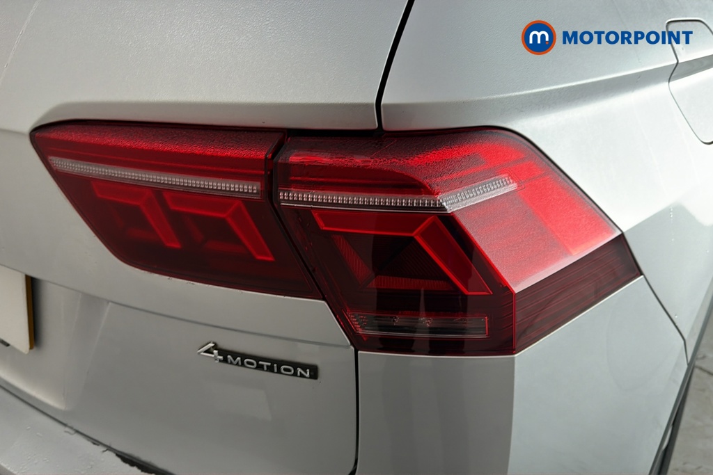 Volkswagen Tiguan Elegance Automatic Diesel SUV - Stock Number (1677648) - 36th supplementary image