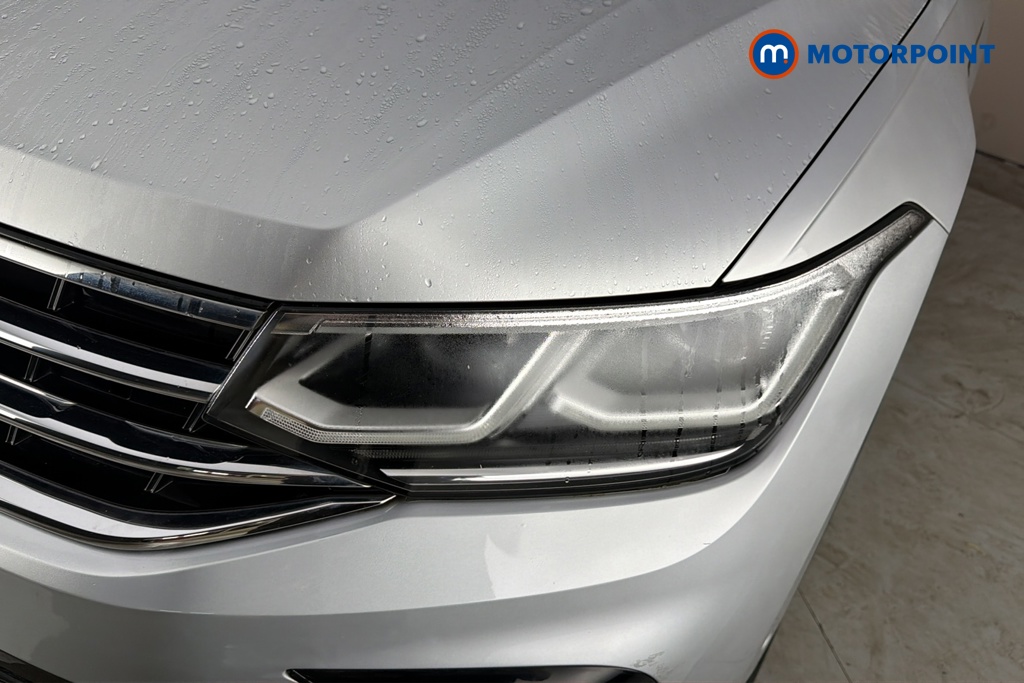 Volkswagen Tiguan Elegance Automatic Diesel SUV - Stock Number (1677648) - 42nd supplementary image