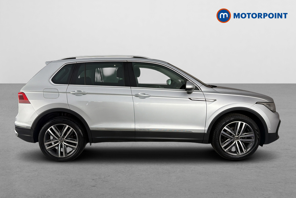 Volkswagen Tiguan Elegance Automatic Diesel SUV - Stock Number (1677648) - Passenger side