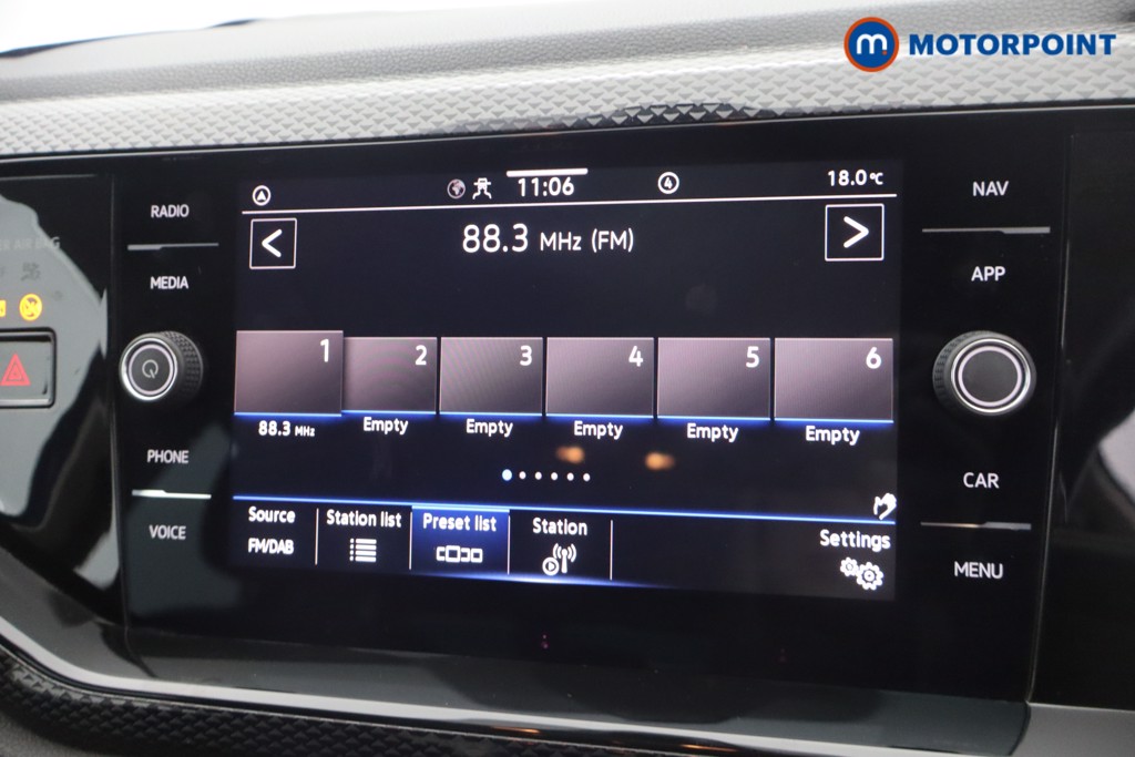 Volkswagen Polo Life Manual Petrol Hatchback - Stock Number (1677808) - 2nd supplementary image