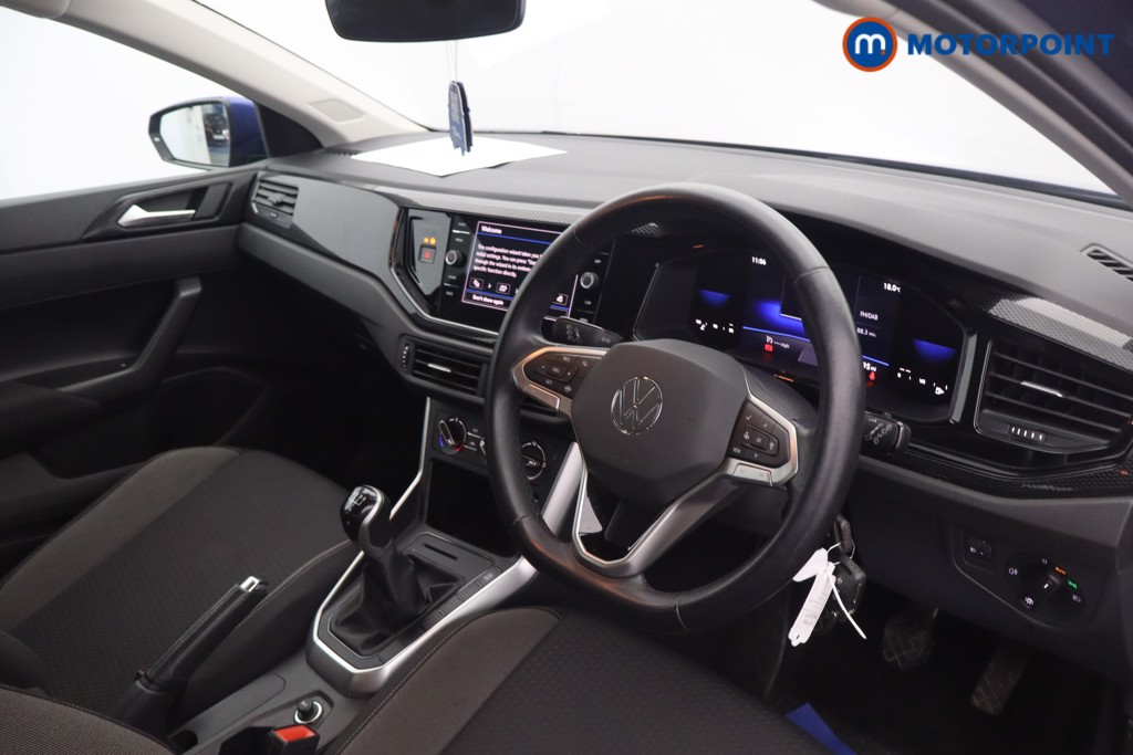 Volkswagen Polo Life Manual Petrol Hatchback - Stock Number (1677808) - 1st supplementary image
