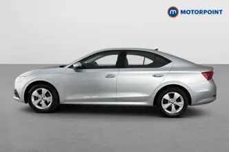 Skoda Octavia Se First Edition Manual Petrol Hatchback - Stock Number (1677871) - Drivers side