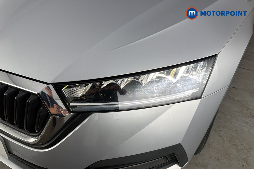 Skoda Octavia Se First Edition Manual Petrol Hatchback - Stock Number (1677871) - 42nd supplementary image