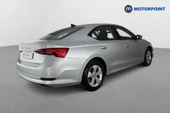 Skoda Octavia Se First Edition Manual Petrol Hatchback - Stock Number (1677871) - Passenger side rear corner