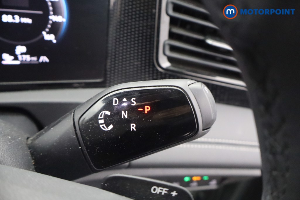 Volkswagen Tiguan Match Automatic Petrol Plug-In Hybrid SUV - Stock Number (1678049) - 8th supplementary image
