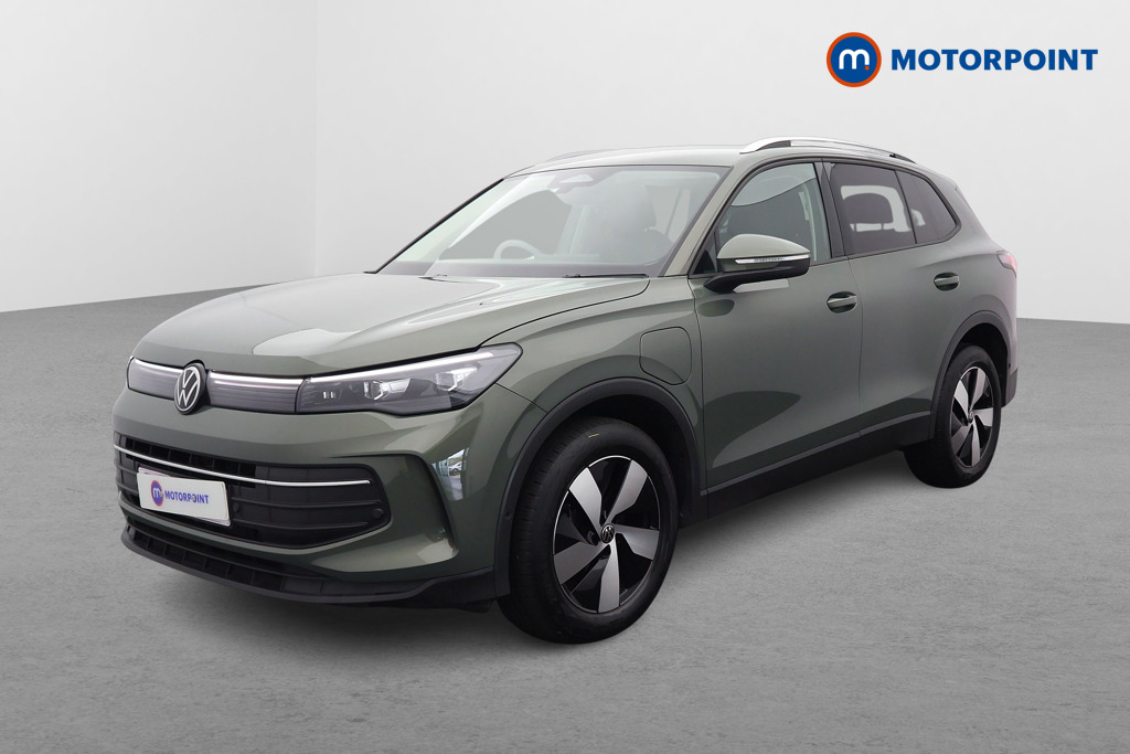Volkswagen Tiguan Match Automatic Petrol Plug-In Hybrid SUV - Stock Number (1678049) - Passenger side front corner