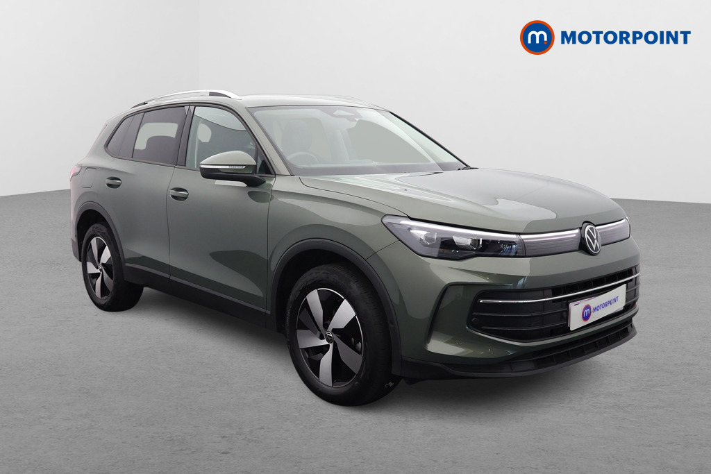 Volkswagen Tiguan Match Automatic Petrol Plug-In Hybrid SUV - Stock Number (1678049) - Drivers side front corner