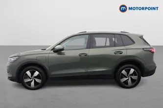Volkswagen Tiguan Match Automatic Petrol Plug-In Hybrid SUV - Stock Number (1678049) - Passenger side