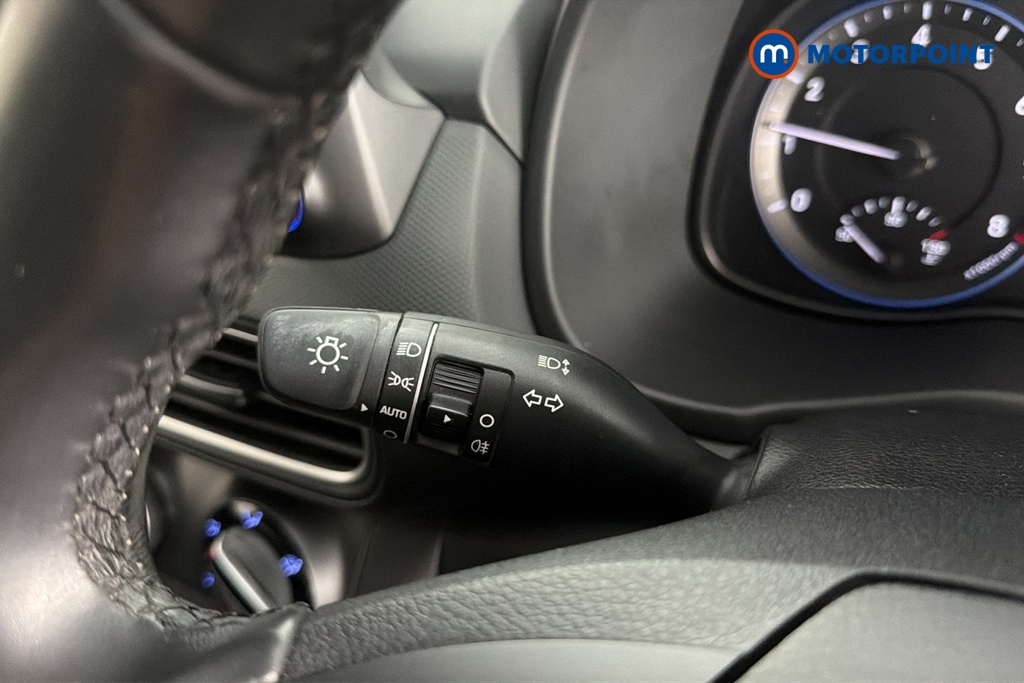 Hyundai Kona Play Edition Manual Petrol SUV - Stock Number (1678084) - 5th supplementary image