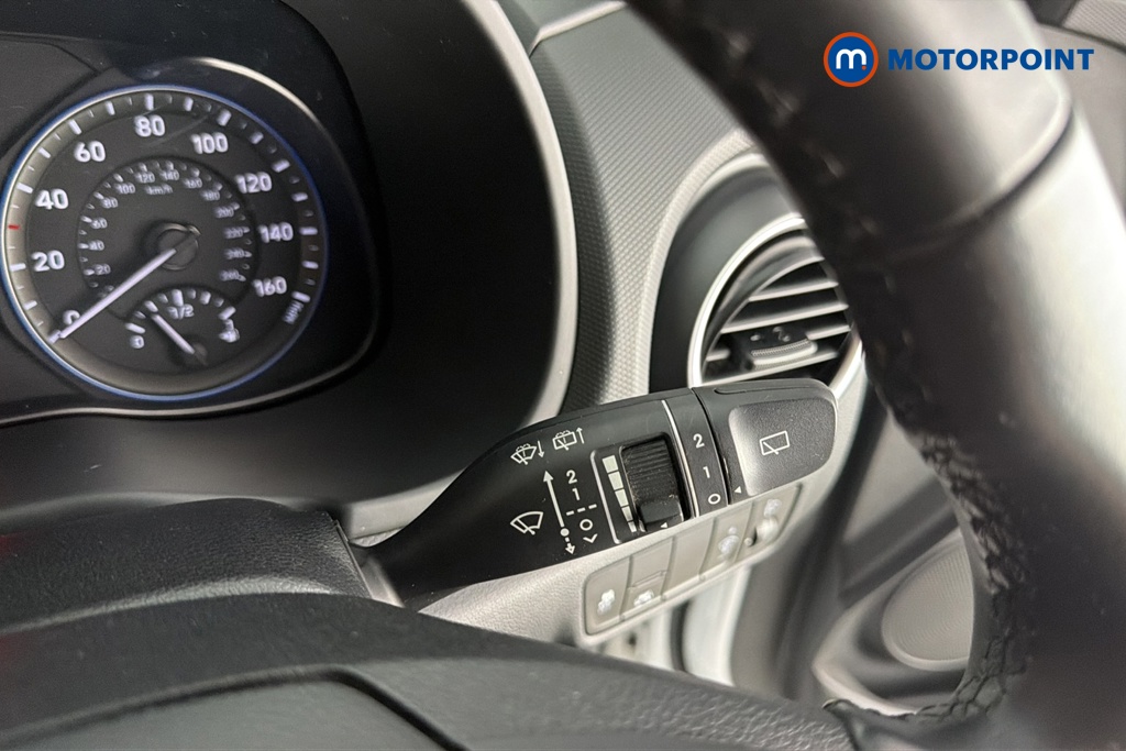 Hyundai Kona Play Edition Manual Petrol SUV - Stock Number (1678084) - 6th supplementary image