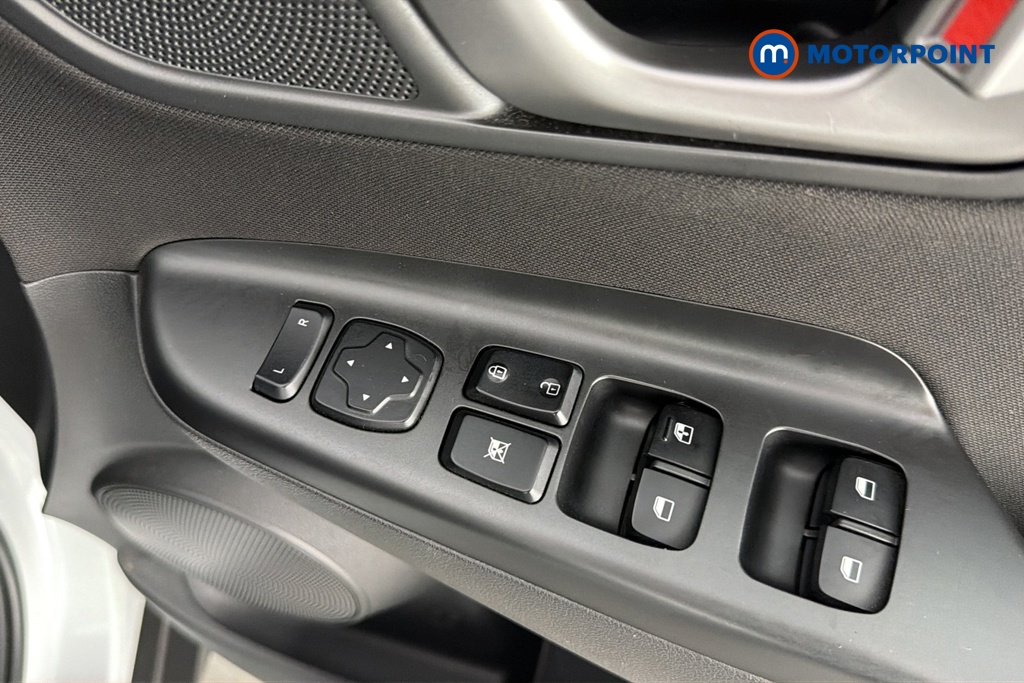 Hyundai Kona Play Edition Manual Petrol SUV - Stock Number (1678084) - 19th supplementary image
