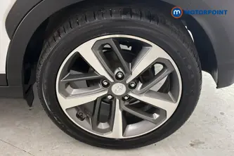 Hyundai Kona Play Edition Manual Petrol SUV - Stock Number (1678084) - 45th supplementary image