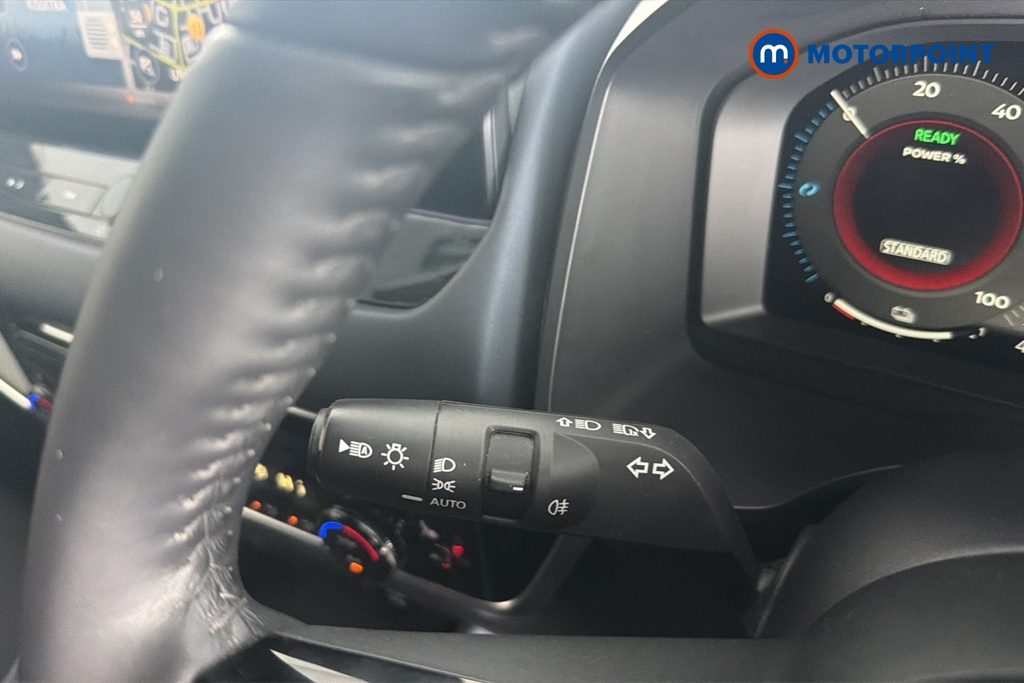 Nissan Qashqai Tekna Automatic Petrol-Electric Hybrid SUV - Stock Number (1678429) - 5th supplementary image