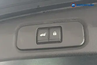 Nissan Qashqai Tekna Automatic Petrol-Electric Hybrid SUV - Stock Number (1678429) - 35th supplementary image